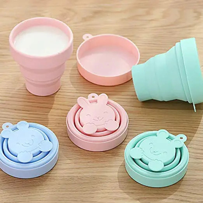 Un buon prezzo. Tazza 170ml di piegatura di viaggio del prodotto della cucina del silicone di Multiscene in linea