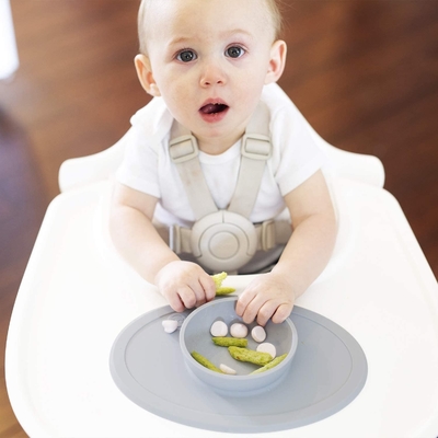 Un buon prezzo. Il bambino di svezzamento ispessito del silicone lancia non slittamento Heatproof insipido in linea
