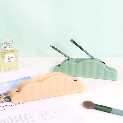 Un buon prezzo. Portatile multicolore del supporto della borsa di trucco del silicone della spazzola per il viaggio in linea