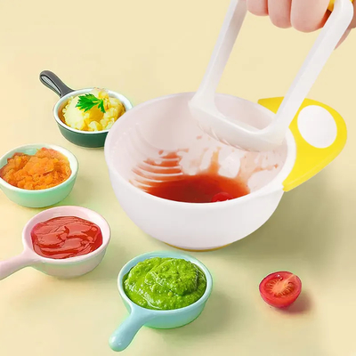 Un buon prezzo. Insieme non tossico pratico del padellame del silicone, ciotola inodora dello schiacciatore dell'alimento in linea