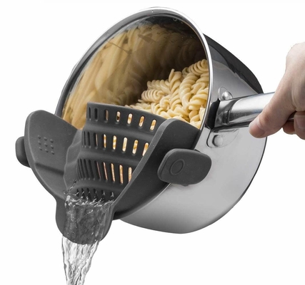 Un buon prezzo. Clip di silicone senza BPA sul filtro per tutte le pentole e pentole filtro per pasta filtro per cibo filtro per carne verdura frutta in linea