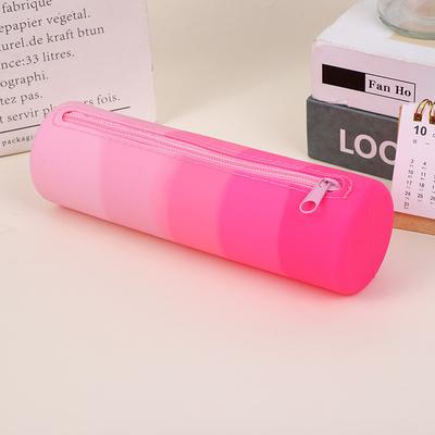 Un buon prezzo. Borsa di matita di silicone elegante Borsa portatile e impermeabile per utensili da ufficio in linea