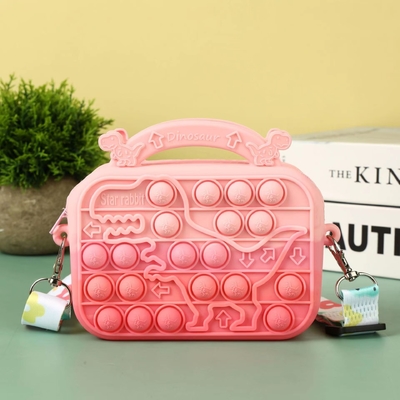 Un buon prezzo. Taschino da cucina di silicone leggero e carino Taschino per trucco Taschino di matita Cassa per bambini in linea