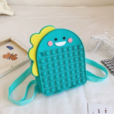 Un buon prezzo. Astuccio morbido in silicone Dinosau per articoli di cancelleria e trucco Borsa a tracolla Borsa a tracolla SchooL in silicone in linea