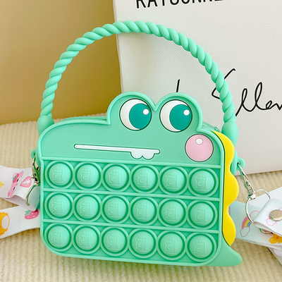Un buon prezzo. Bpa gratuito cartone animato Cassa di matita di silicone per bambini Borsa a mano spalla Crossbody Borsa Borsa Natale Regali di compleanno Cassa di matita in linea
