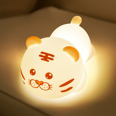 Un buon prezzo. Cute Tiger Silicone Night Light LED Novità Lampada 3 Livelli Dimmabile Bambineria Nightlight USB Ricaricabile Timing Lampada da sonno in linea