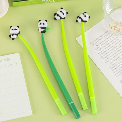 Un buon prezzo. 10pcs Soft Panda Pen Cute Gel Pen Kawaii Cartoon Animal Panda Pen 0.5mm Black Gel Ink Pen Novità Squishy Pen Firmature Pen Fun Writing Pen Per Bambini Regali Studenti Panda Party Favori Paperia in linea