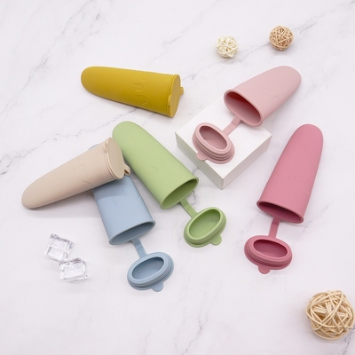 Un buon prezzo. Stampi per gelato, 6 pezzi Stampi per gelato in silicone, Creatore di gelato senza goccioline per bambini, tubi frigoriferi senza BPA con coperchio, per snack, gelato, bastoncini di yogurt, succo, gelato, caramelle in linea