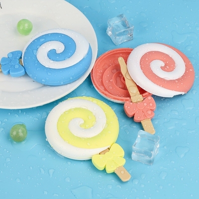 Moffa di silicone di cartone animato fai da te   BPA-Free Reusable Silicone Ice Cube Tray con formati di animali e frutta carini
